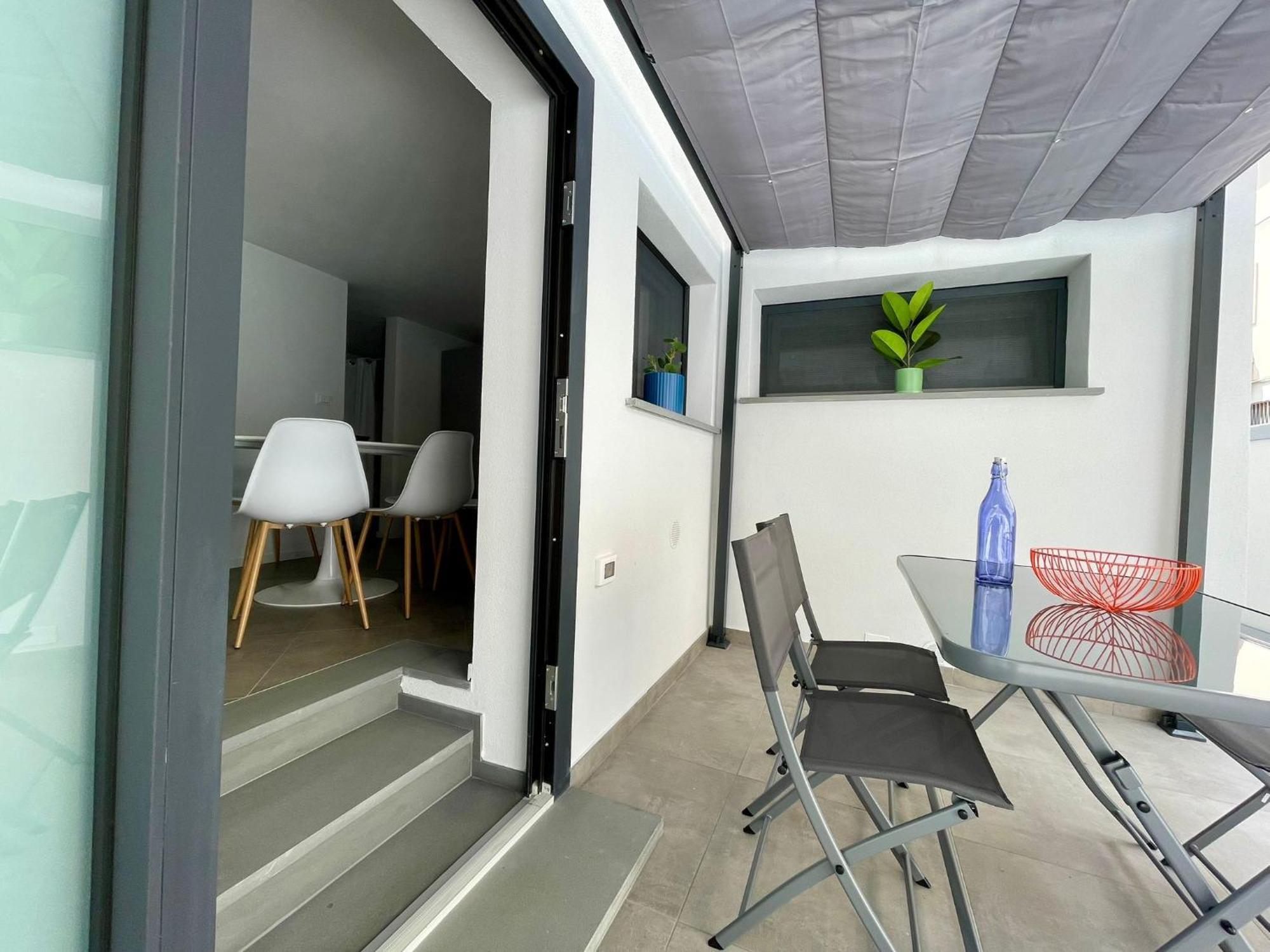 Elisa Apartments B - In Front Of The Walls Of ลุคคา ภายนอก รูปภาพ