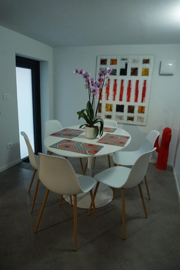 Elisa Apartments B - In Front Of The Walls Of ลุคคา ภายนอก รูปภาพ